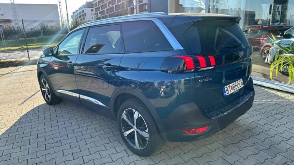 Peugeot 5008 BlueHDi EAT8 Allure 96 kW image number 2