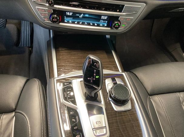 BMW 745e 290 kW image number 7