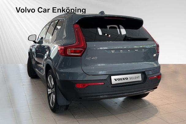 Volvo XC40 Recharge T4 Plus Dark 157 kW image number 4