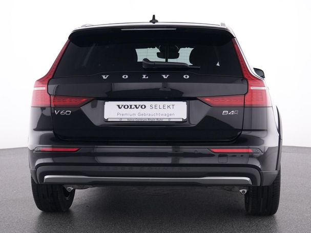 Volvo V60 Cross Country AWD B4 145 kW image number 18