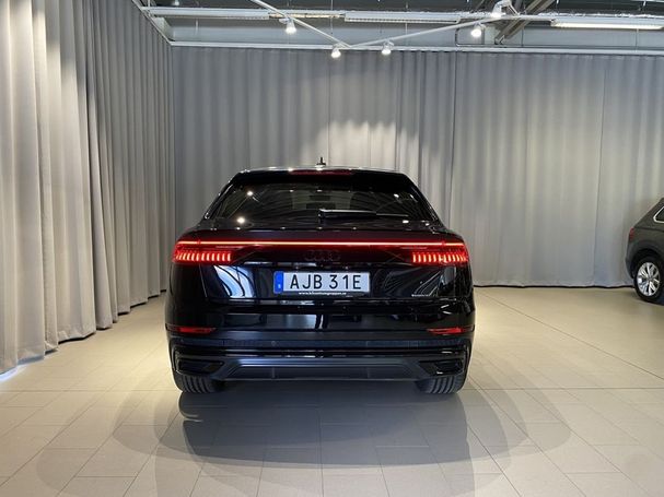 Audi Q8 60 TFSIe quattro S-line 344 kW image number 7