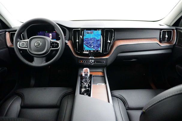 Volvo XC60 T6 Recharge AWD Plus 257 kW image number 5