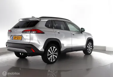 Car image 3