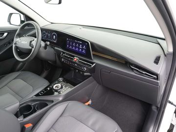 Car image 37