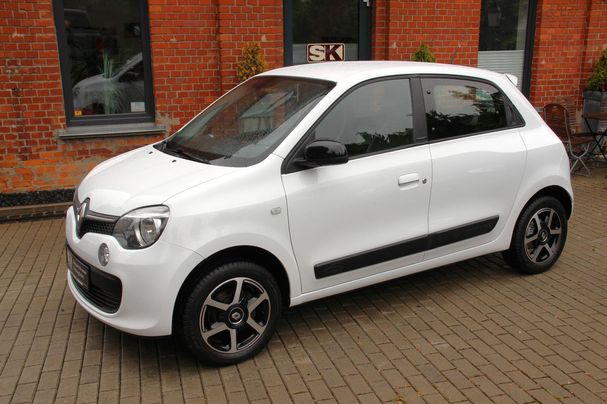 Renault Twingo Limited 51 kW image number 2