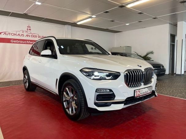 BMW X5 xDrive 195 kW image number 2