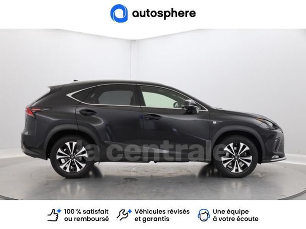 Lexus NX 300 h 145 kW image number 4