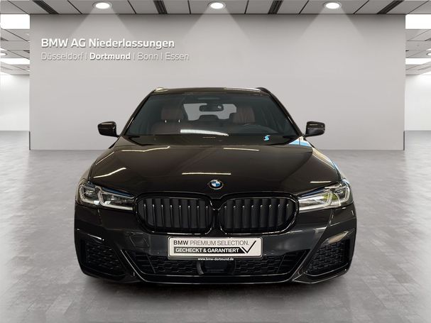 BMW 530 Touring 215 kW image number 2