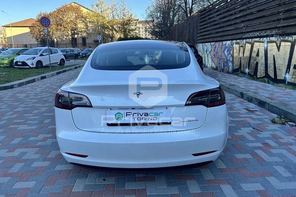 Tesla Model 3 Long Range AWD Dual Motor 150 kW image number 6