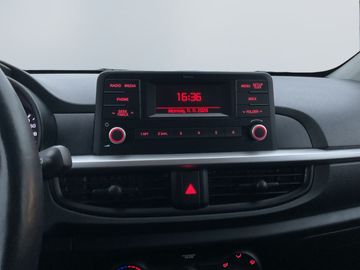 Car image 24