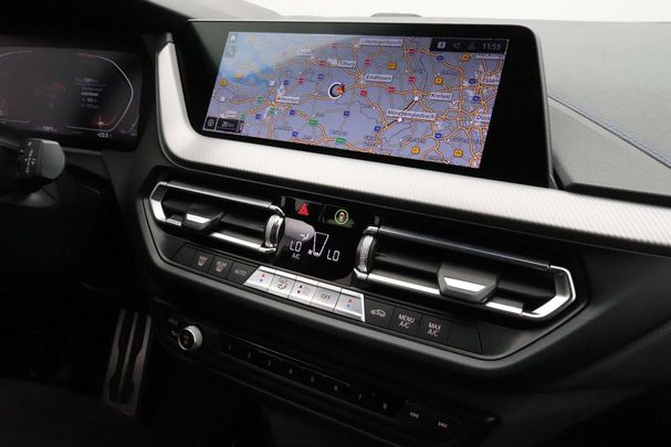 BMW 118i 104 kW image number 3