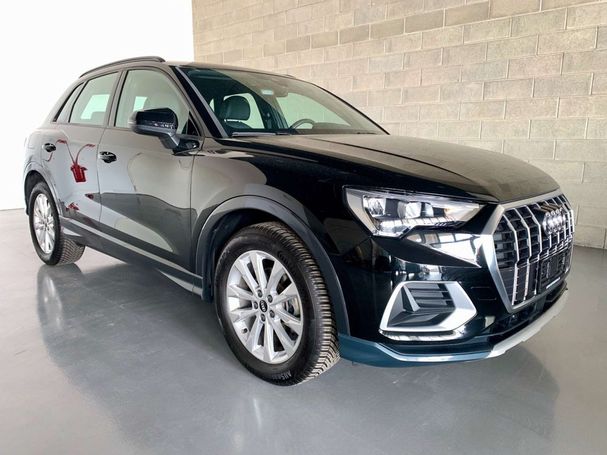 Audi Q3 35 TDI S tronic Advanced Business 110 kW image number 2