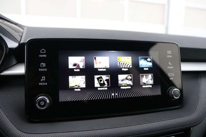 Car image 37