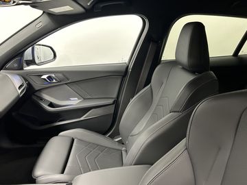 Car image 36
