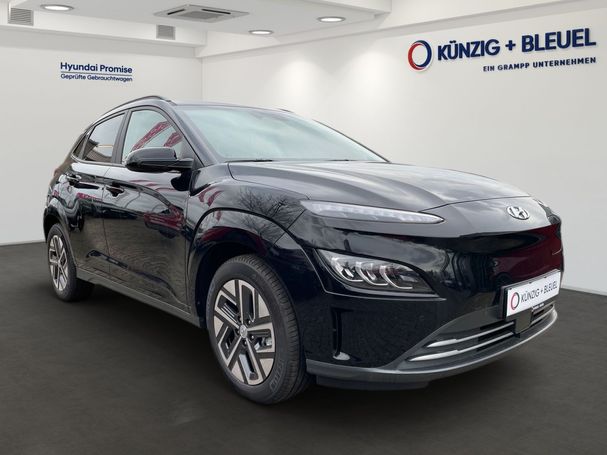 Hyundai Kona 100 kW image number 3