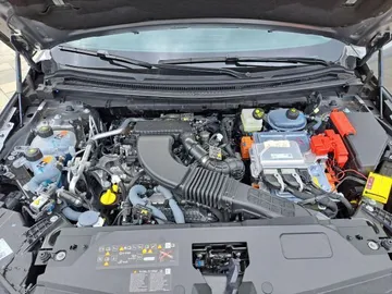 Car image 30