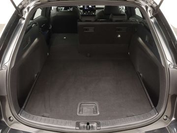 Car image 37