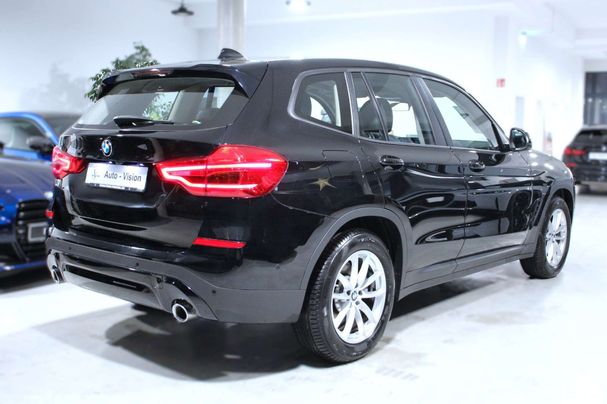 BMW X3 xDrive20d Advantage 140 kW image number 6