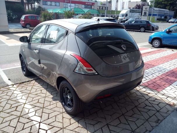 Lancia Ypsilon 51 kW image number 6