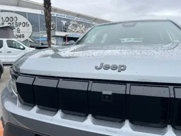 Car image 32