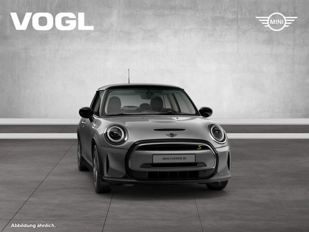 Mini Cooper SE Mini 135 kW image number 10