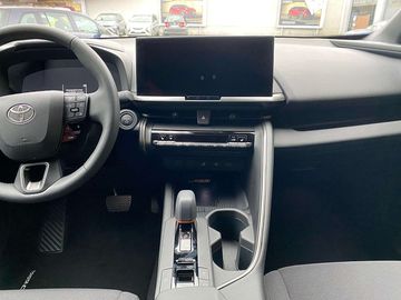 Car image 10