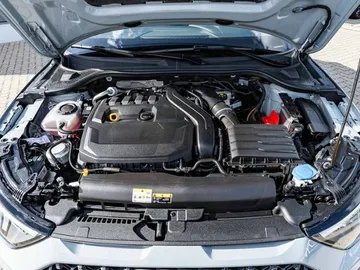 Car image 28