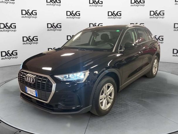 Audi Q3 40 TDI quattro S tronic Business 147 kW image number 1