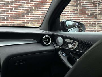 Car image 45