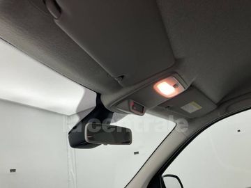 Car image 37