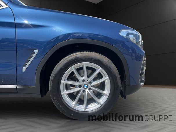 BMW X3 xDrive20d Advantage 140 kW image number 21