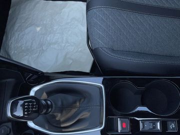 Car image 27