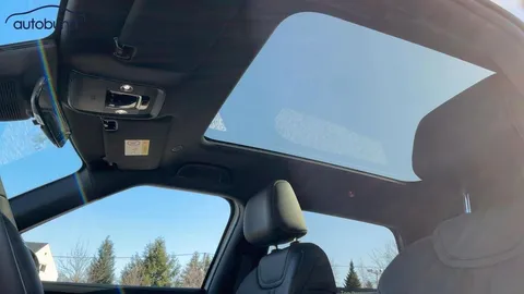 Car image 39