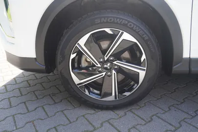 Car image 33