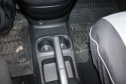 Car image 22