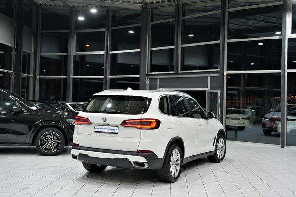 BMW X5 xDrive40i 250 kW image number 4