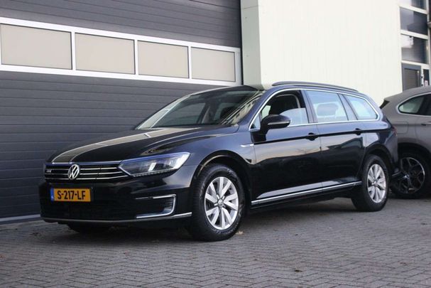 Volkswagen Passat GTE 1.4 TSI DSG 160 kW image number 16