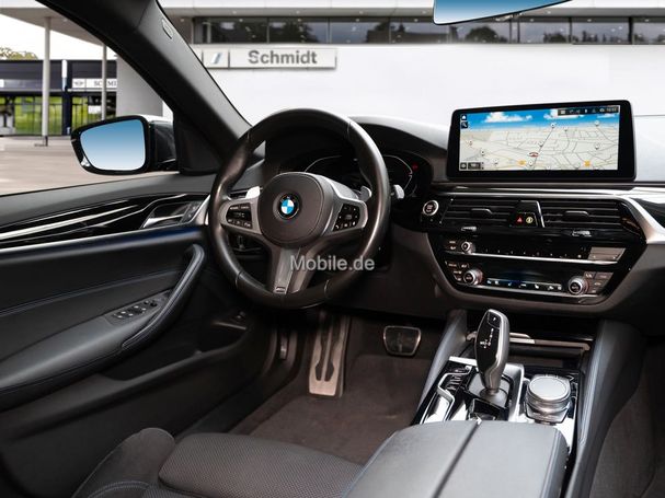 BMW 530d Touring M Sportpaket xDrive 210 kW image number 4