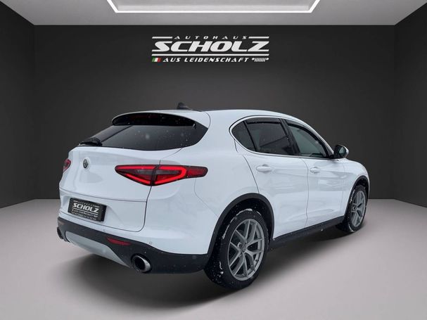 Alfa Romeo Stelvio 2.0 Turbo 16V AT8-Q4 206 kW image number 4