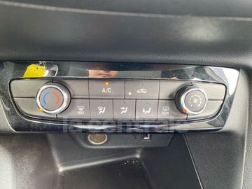 Car image 35