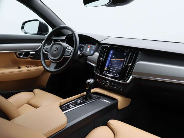 Volvo V90 D3 Momentum 110 kW image number 34