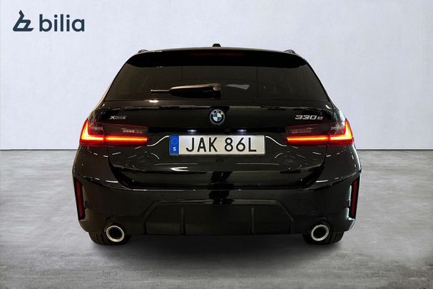 BMW 330 Touring e xDrive 216 kW image number 5