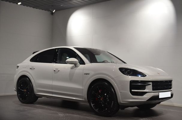 Porsche Cayenne S Coupé E-Hybrid 382 kW image number 1