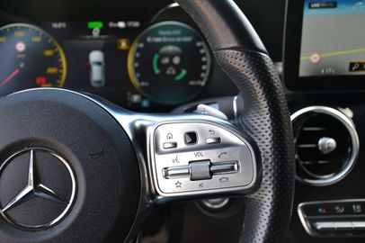 Car image 33