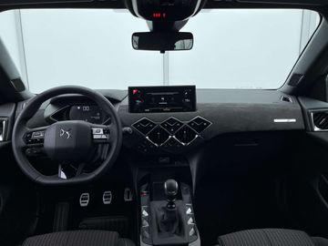 Car image 31