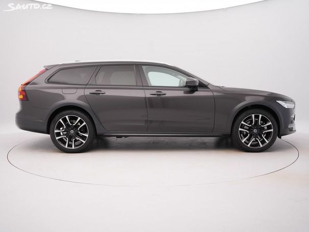 Volvo V90 Cross Country AWD B4 145 kW image number 11