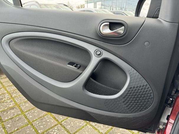 Smart ForTwo EQ 60 kW image number 18