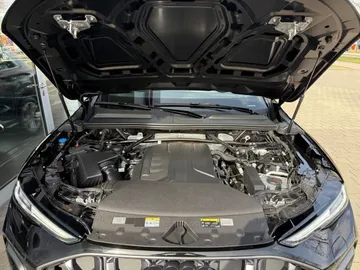 Car image 31