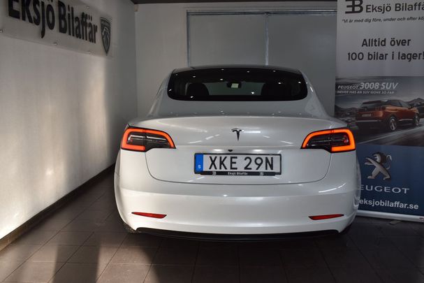 Tesla Model 3 Standard Range Plus 239 kW image number 6