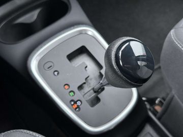 Car image 31